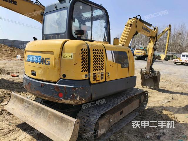 右后45（整機(jī)外觀）