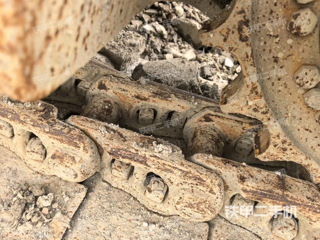 右側履帶整體（行走機構）