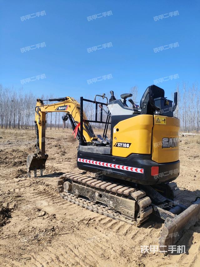 左后45（整機外觀）