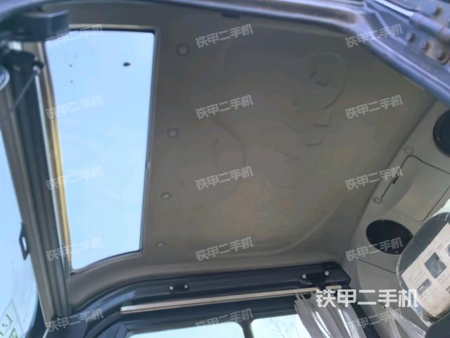 頂棚整體（駕駛室部分）