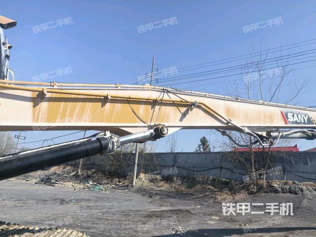 大臂整體?右側(cè)(工作和回轉(zhuǎn)裝置) 大臂整體?右側(cè)(工作和回轉(zhuǎn)裝置)