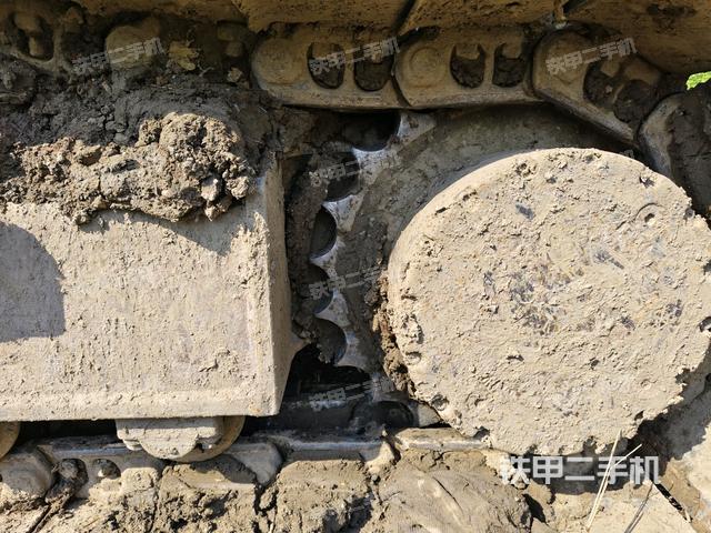 右驅動輪(行走機構) 右驅動輪(行走機構)