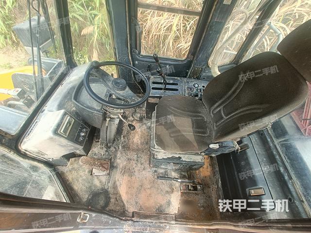 驾驶室工作台（整机外观及大件）