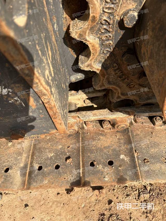 单侧履带整体（整机外观）