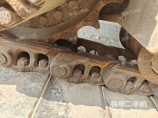 单侧履带整体（整机外观）