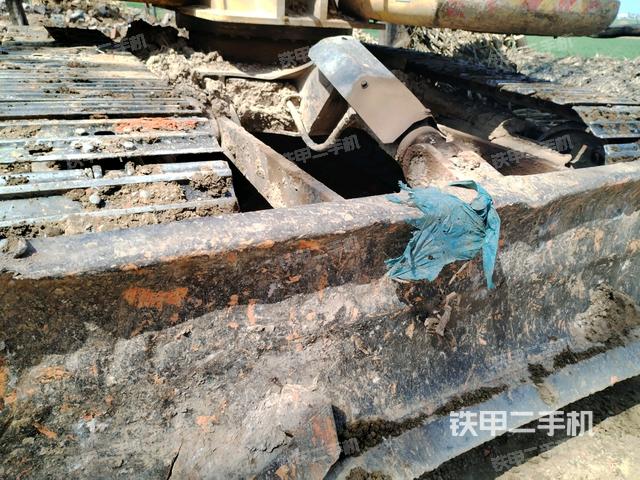 右側履帶整體?（行走機構）