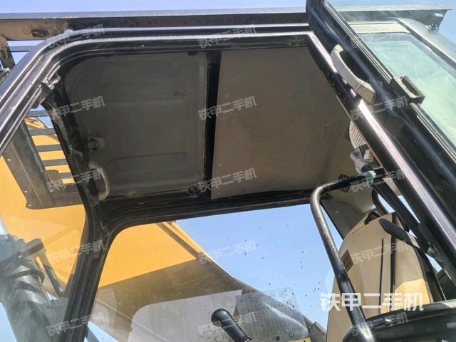 頂棚整體（駕駛室部分）