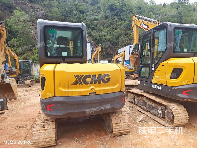 整機右后45°（整機外觀）