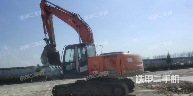 日立ZX200-3挖掘机