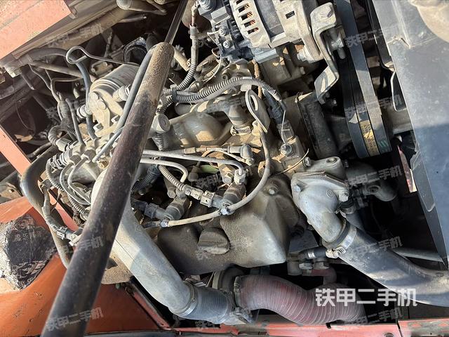 發(fā)動機整體俯視(整機外觀) 發(fā)動機整體俯視(整機外觀)