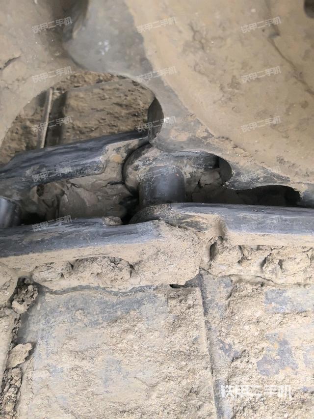 右側(cè)行走馬達(dá)蓋板（行走機(jī)構(gòu)）