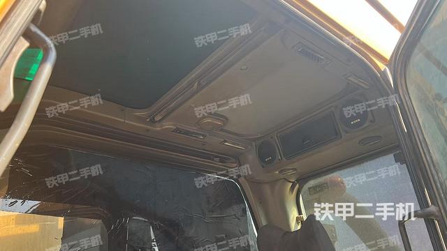 頂棚整體（駕駛室部分）