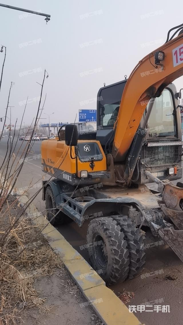 單側履帶整體（整機外觀）