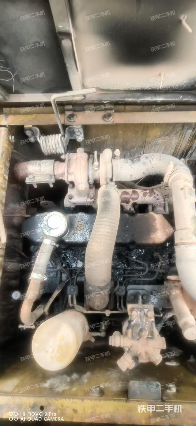 發(fā)動(dòng)機(jī)整體俯視（整機(jī)外觀）