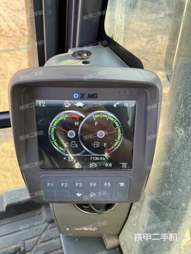 顯示屏?（駕駛室部分）