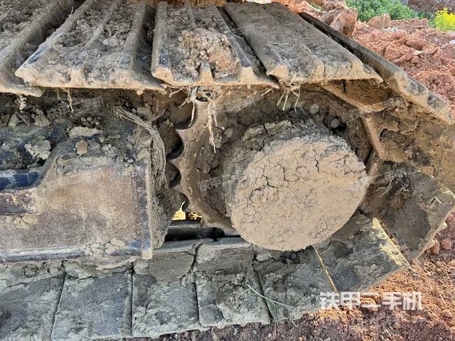 右側(cè)履帶整體（行走機(jī)構(gòu)）