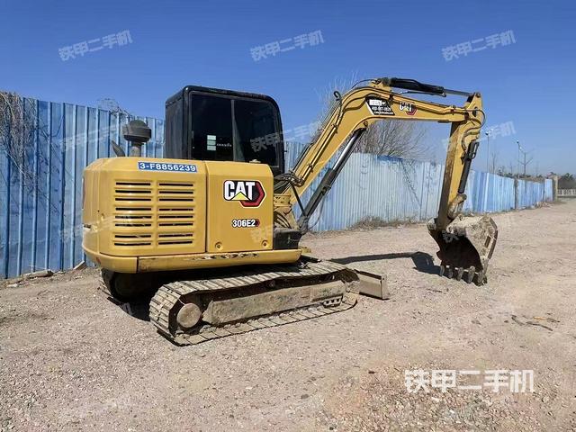 整機右后45°(整機外觀) 整機右后45°(整機外觀)