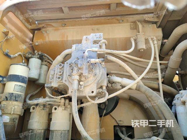 液壓泵室(大件艙室) 液壓泵室(大件艙室)
