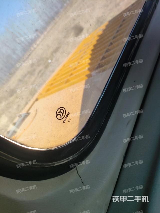 后窗玻璃角標(biāo)（駕駛室部分）