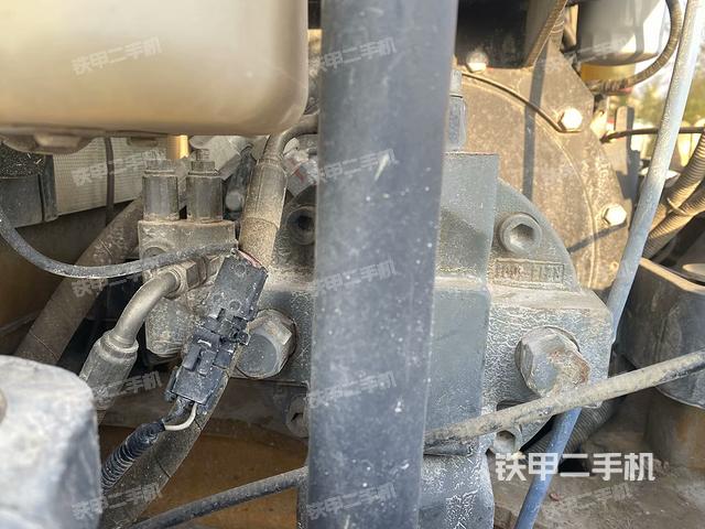 液壓泵室（大件艙室）