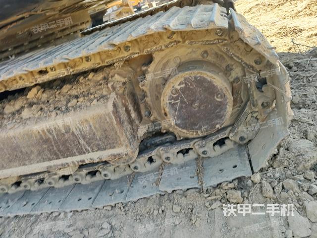 左驅(qū)動(dòng)輪(行走機(jī)構(gòu)) 左驅(qū)動(dòng)輪(行走機(jī)構(gòu))