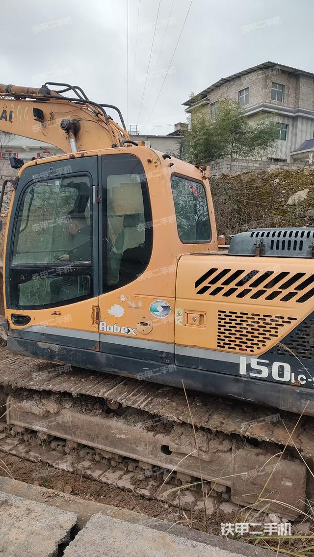 驾驶室整体（整机外观）