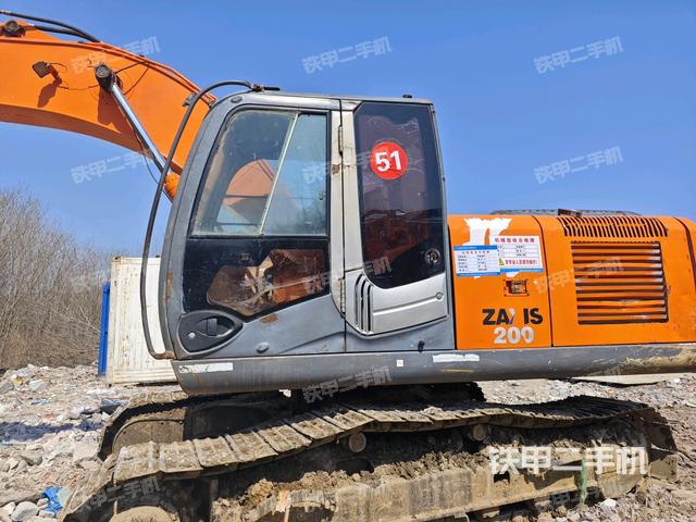 散熱器正面（大件艙室）