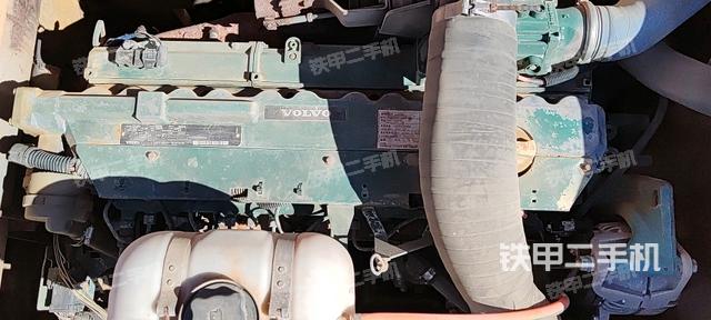 發(fā)動(dòng)機(jī)整體俯視（整機(jī)外觀）