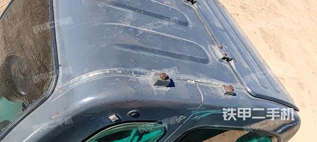 駕駛室頂部（整機(jī)外觀）