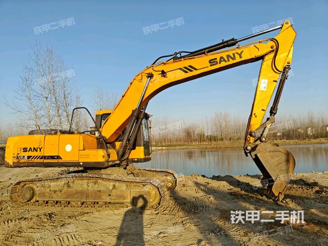 右前45(整機(jī)外觀) 右前45(整機(jī)外觀)