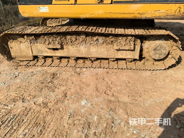 左側(cè)履帶整體?（行走機(jī)構(gòu)）