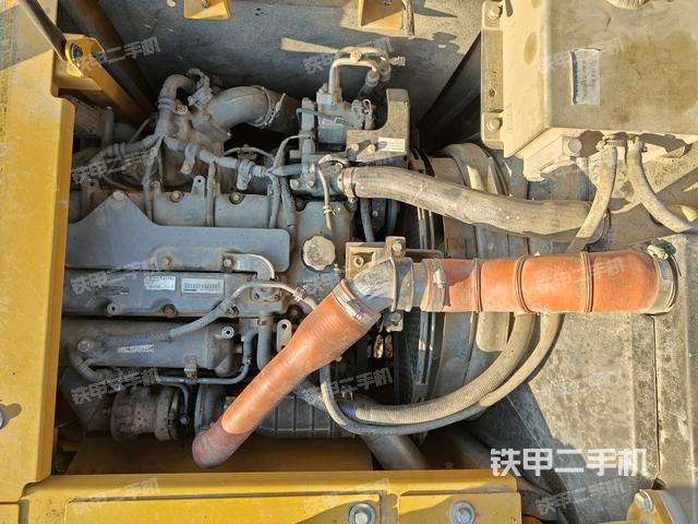 發(fā)動機室(上車部件) 發(fā)動機室(上車部件)