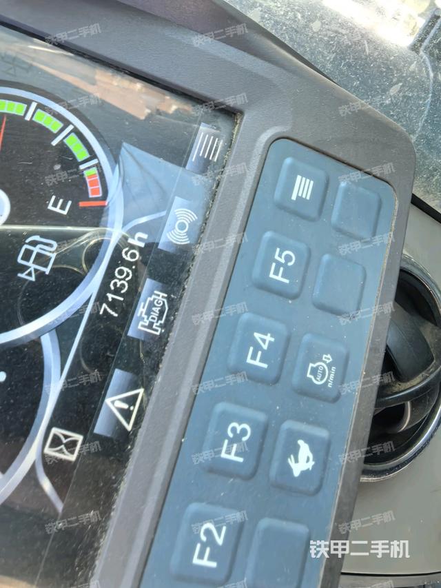 小時(shí)表（駕駛室部分）