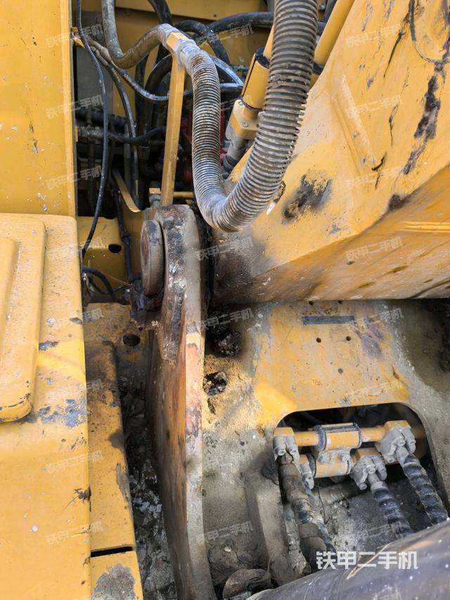 大臂根部?斜視（工作和回轉(zhuǎn)裝置）