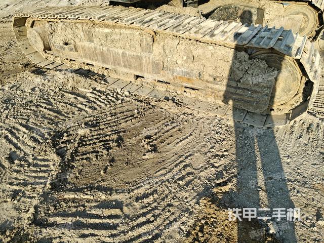 左側(cè)行走馬達蓋板(行走機構) 左側(cè)行走馬達蓋板(行走機構)