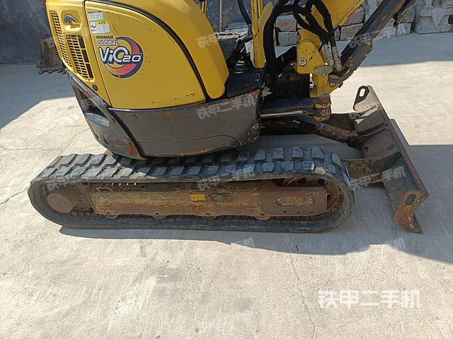 单侧履带整体（整机外观）