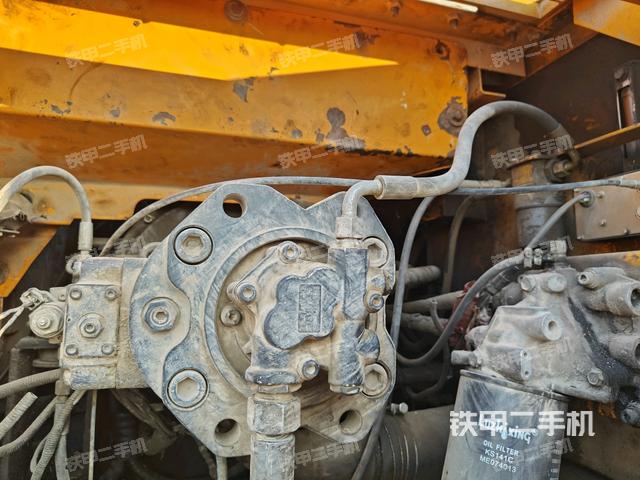 液壓泵室(大件艙室) 液壓泵室(大件艙室)