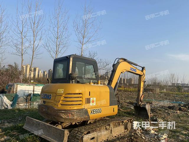 右后45（整機外觀）