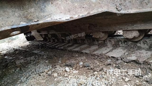 单侧履带整体（整机外观）