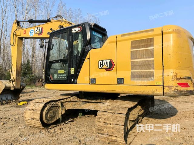 駕駛室整體(整機(jī)外觀) 駕駛室整體(整機(jī)外觀)