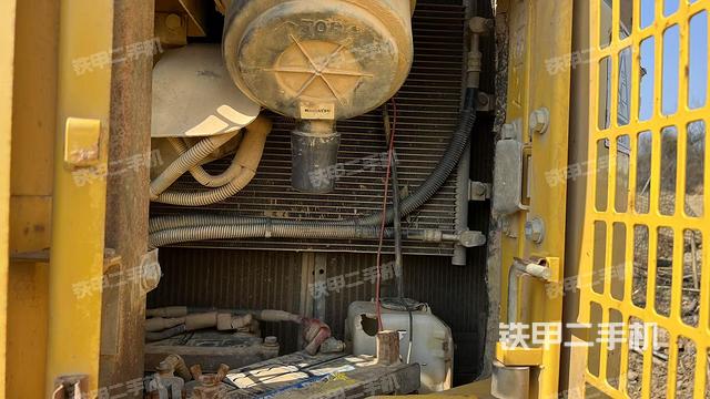 散熱器正面（大件艙室）