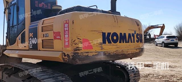 整機右后45°(整機外觀) 整機右后45°(整機外觀)