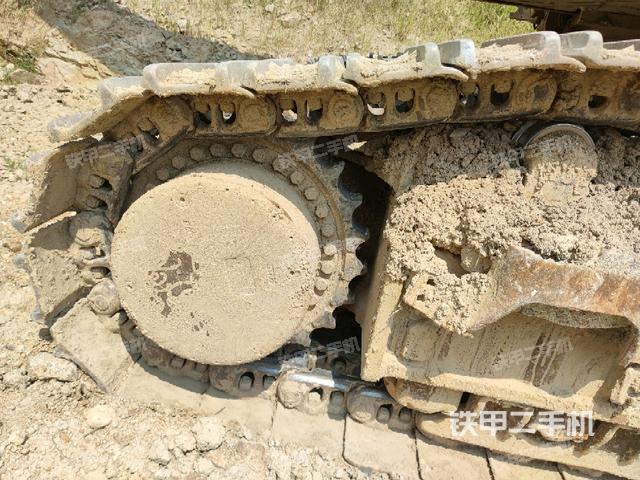 右驅(qū)動(dòng)輪(行走機(jī)構(gòu)) 右驅(qū)動(dòng)輪(行走機(jī)構(gòu))