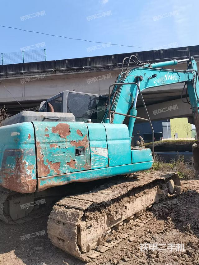 整机右后45°（整机外观）