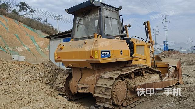 整機右后45°(設備外觀及核心部件) 整機右后45°(設備外觀及核心部件)