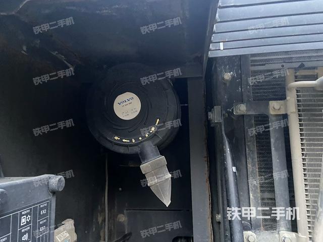 空濾倉整體(大件艙室) 空濾倉整體(大件艙室)