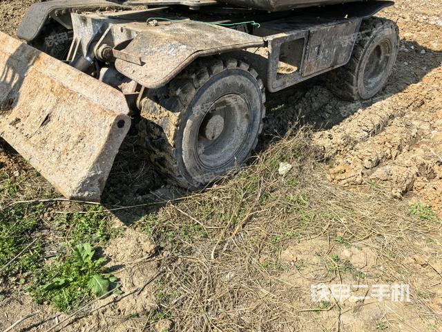 左側(cè)履帶整體?（行走機構(gòu)）