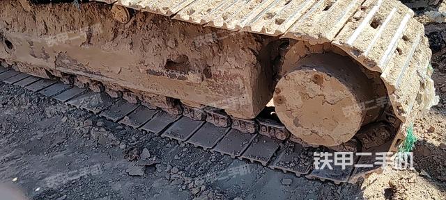 單側(cè)履帶整體（整機(jī)外觀）