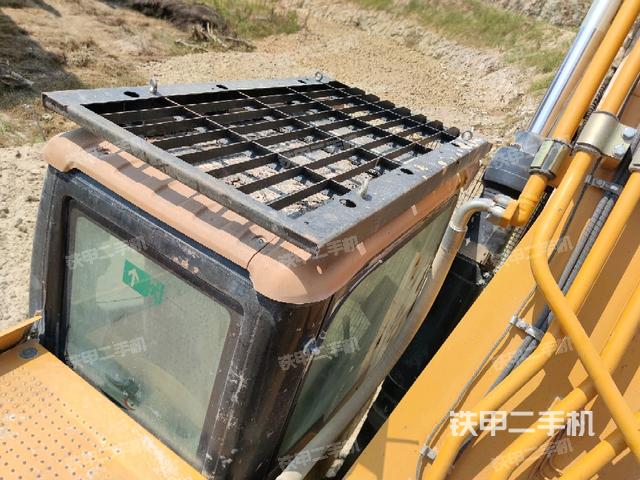 駕駛室頂部俯視(上車部件) 駕駛室頂部俯視(上車部件)