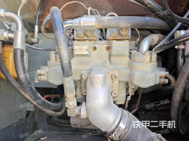 液壓泵室（大件艙室）